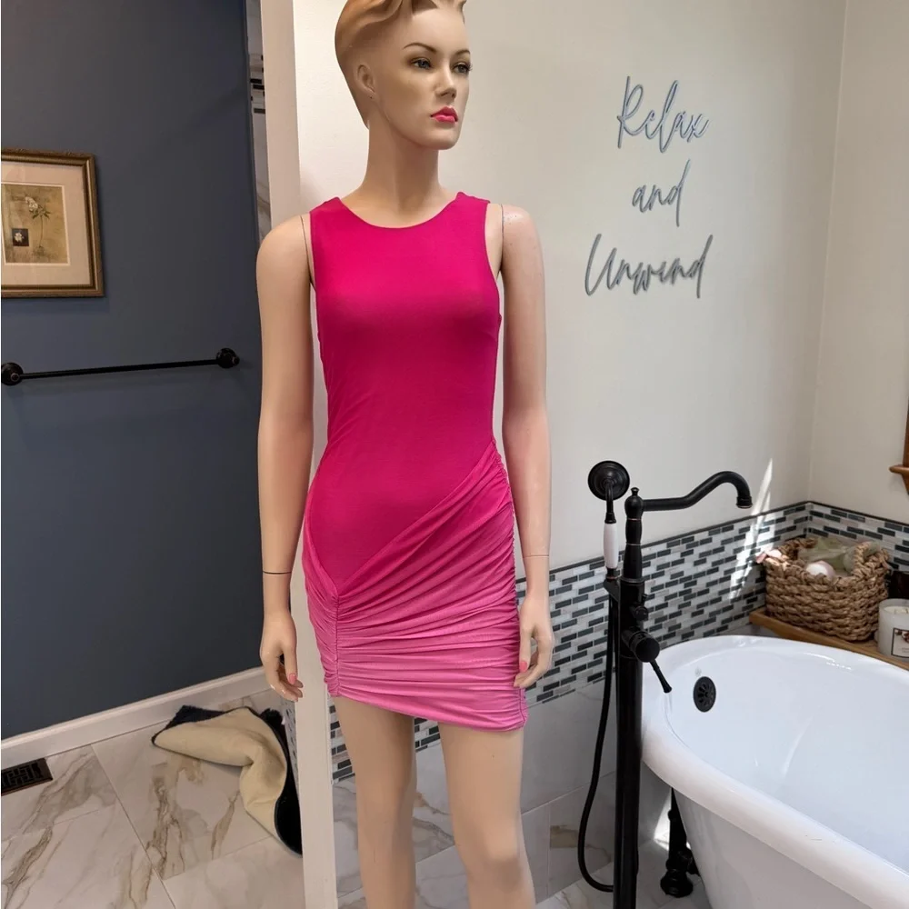 MINKPINK Luca Ombré Mini Dress, NWT - Picture 8 of 16